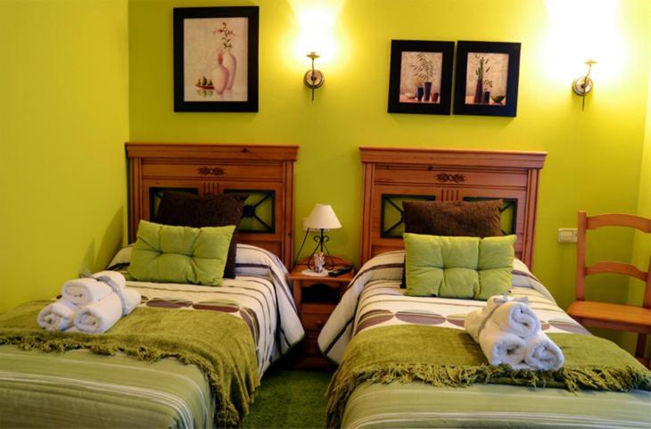 Hostal Alfonso Santiago de Compostela Bilik gambar