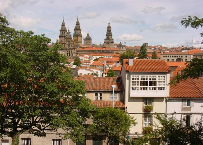 Hostal Alfonso Santiago de Compostela Luaran gambar