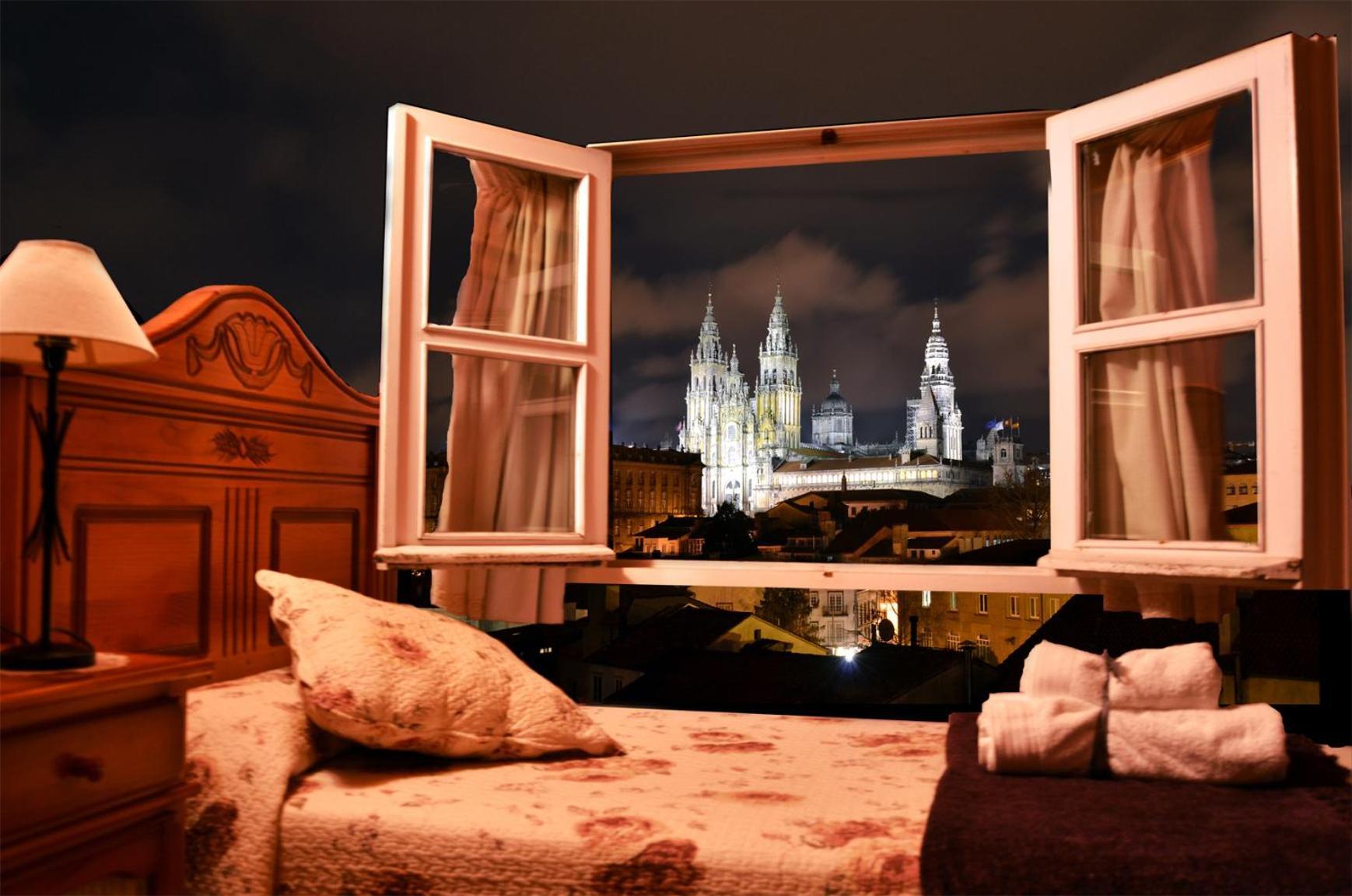 Hostal Alfonso Santiago de Compostela Luaran gambar